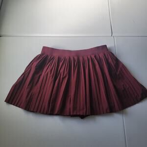 Old Navy Burgundy Pleated Skort